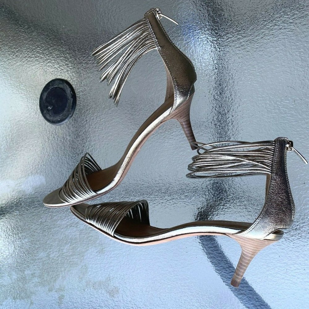 Coach Gold Strappy leather Dress Sandals 9B - Picture 5 of 8